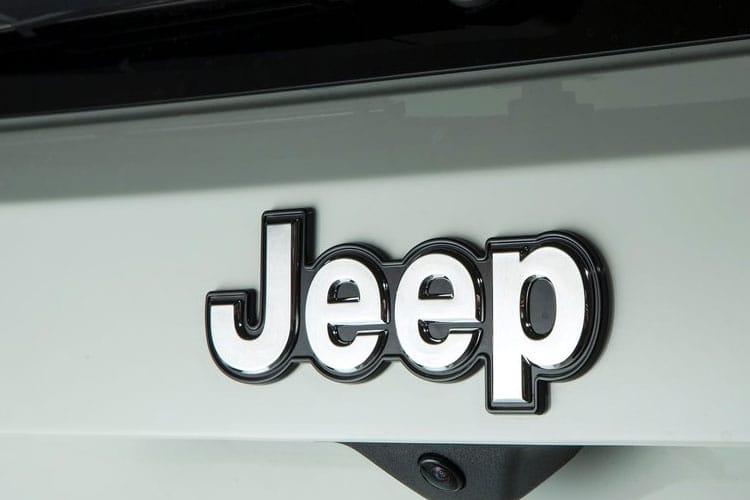 3817291 1.5 e-Hybrid Summit 5dr DCT