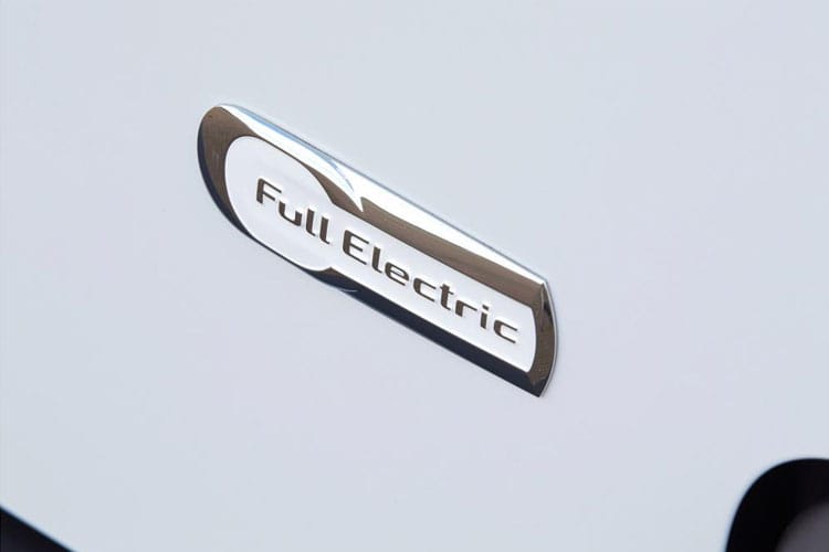 3943377 100kW 52kWh 750kg Van Enterprise Plus Auto