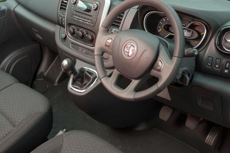 3976521 2.2 Turbo D 150 Prime H1 Van